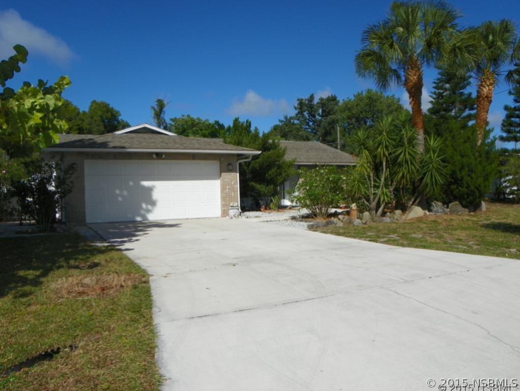 1823 Evergreen Dr., Edgewater, FL 32132