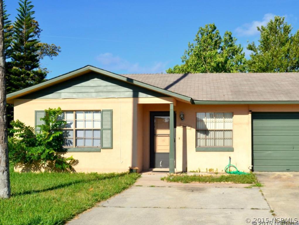 16 Laughing Gull Ln., Edgewater, FL 32141