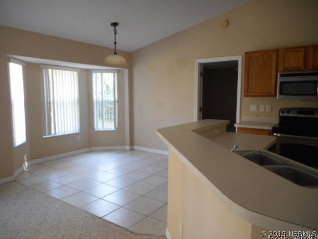 2713 Needle Palm Dr., Edgewater, FL 32141