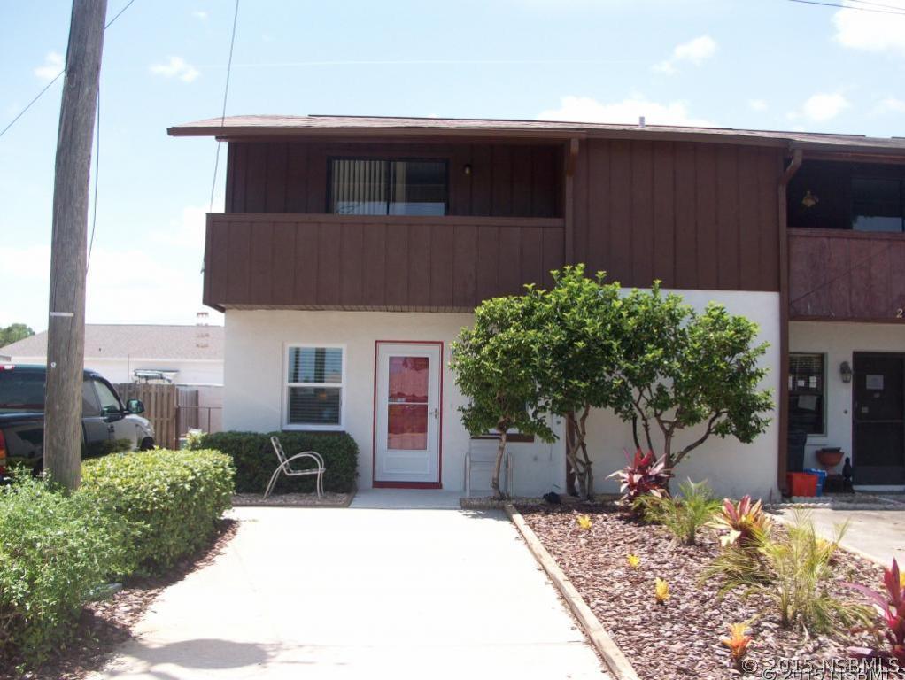 28 Blue Heron Ln., Edgewater, FL 32141