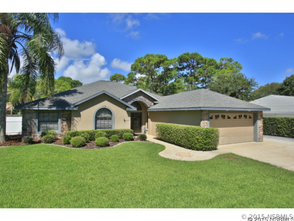 2422 Woodland Dr., Edgewater, FL 32141