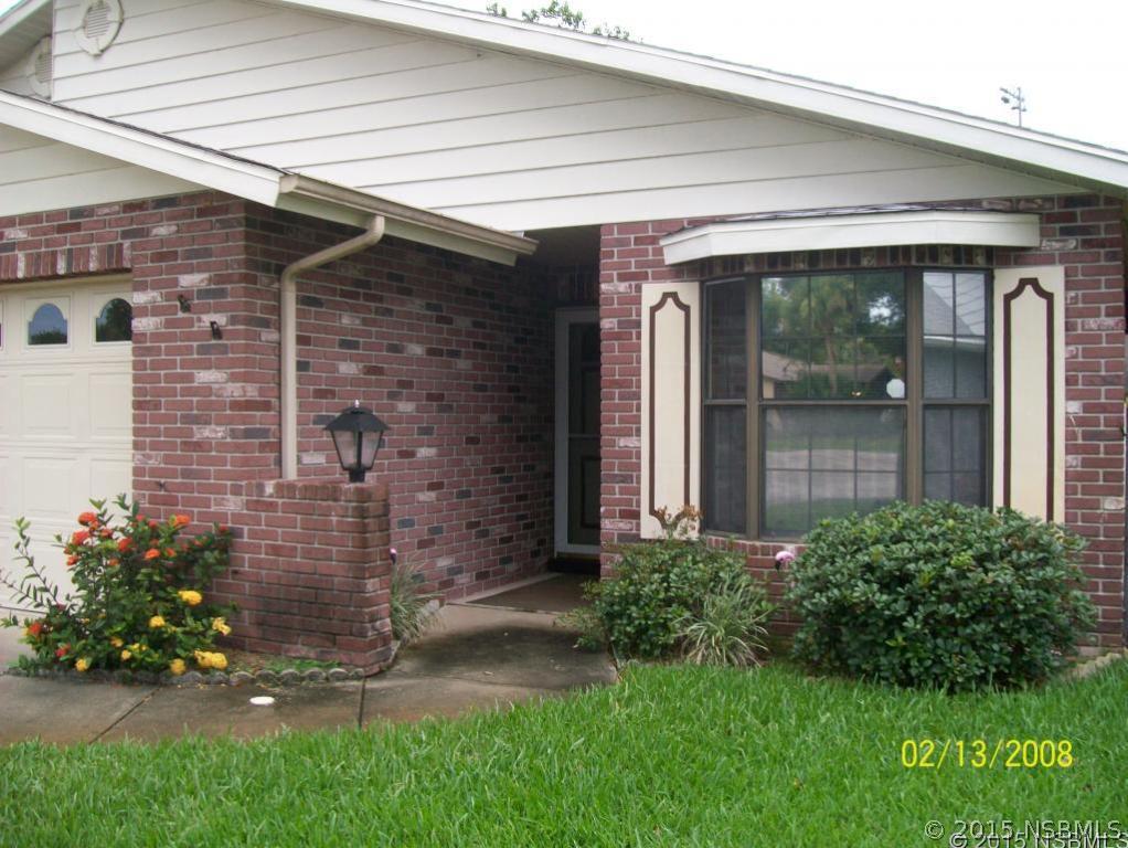 400 Shangri Lane Cir., Edgewater, FL 32132