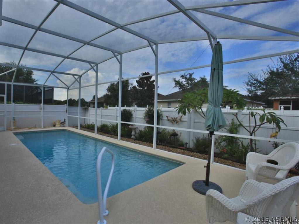 328 Admiralty Ct., Edgewater, FL 32141