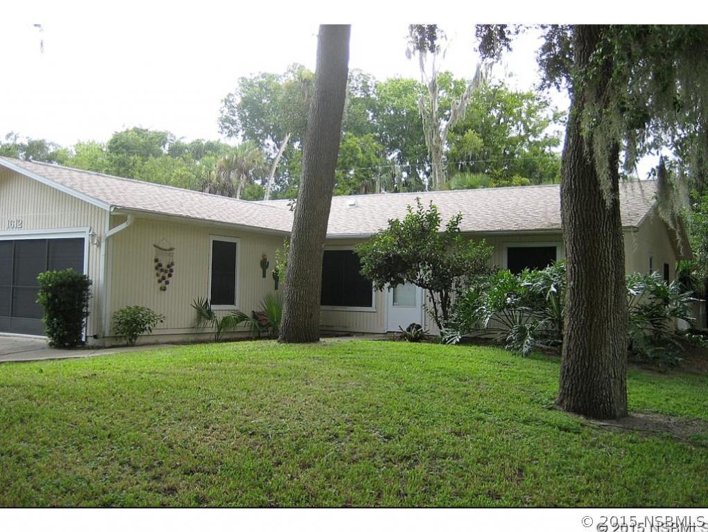 1612 Queen Palm Dr., Edgewater, FL 32132