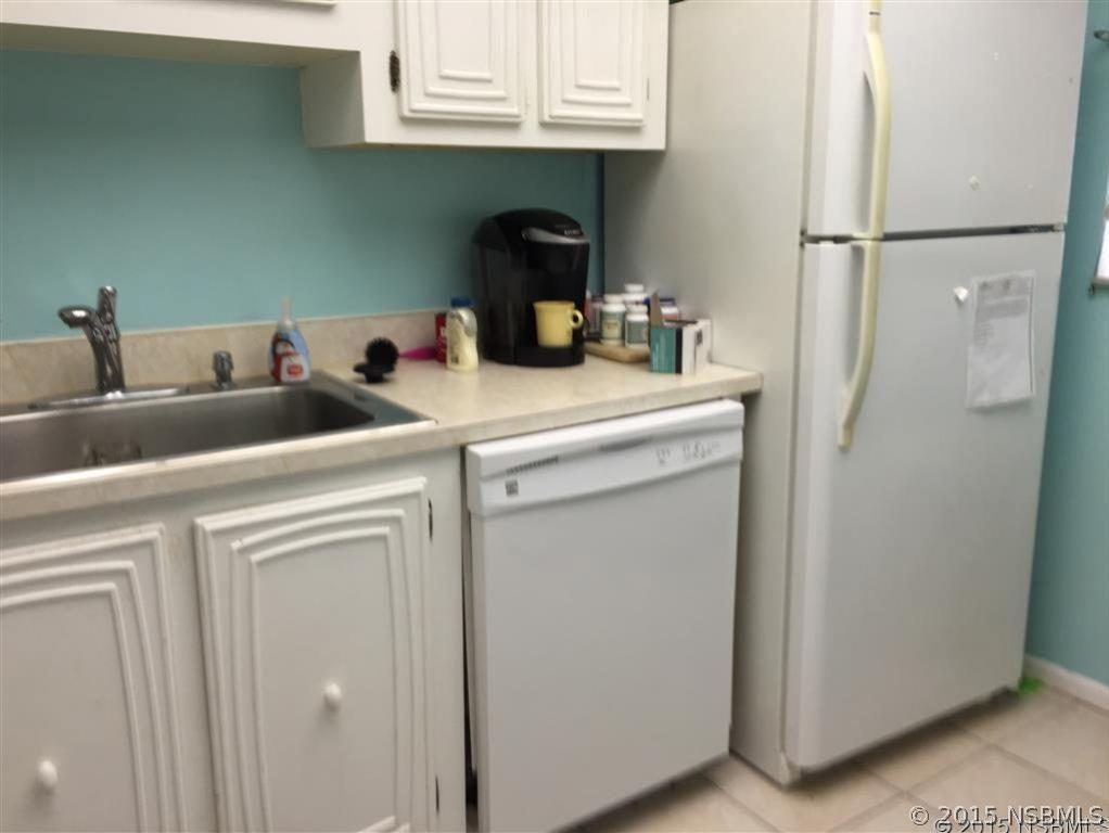325 N Causeway #B-103, New Smyrna Beach, FL 32169