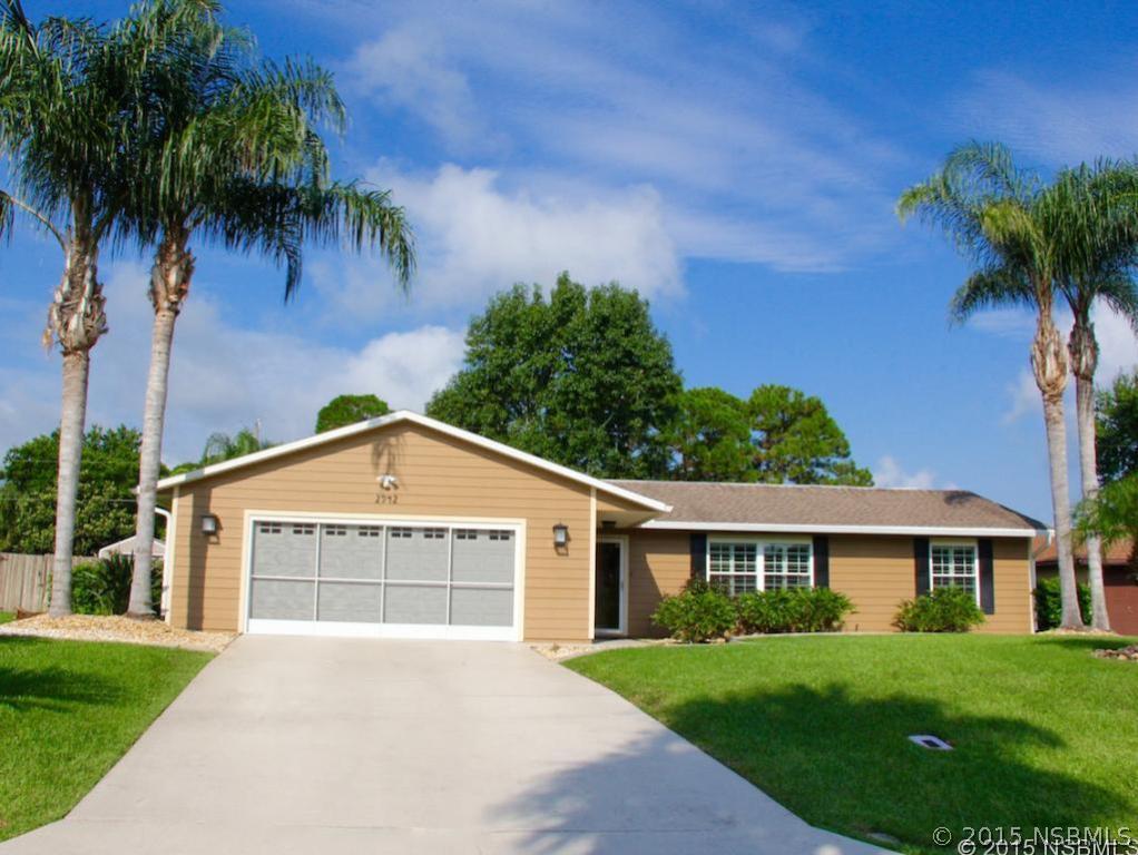 2942 Pine Tree Dr., Edgewater, FL 32141