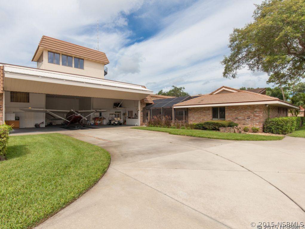 32 Lazy Eight Dr., Port Orange, FL 32128