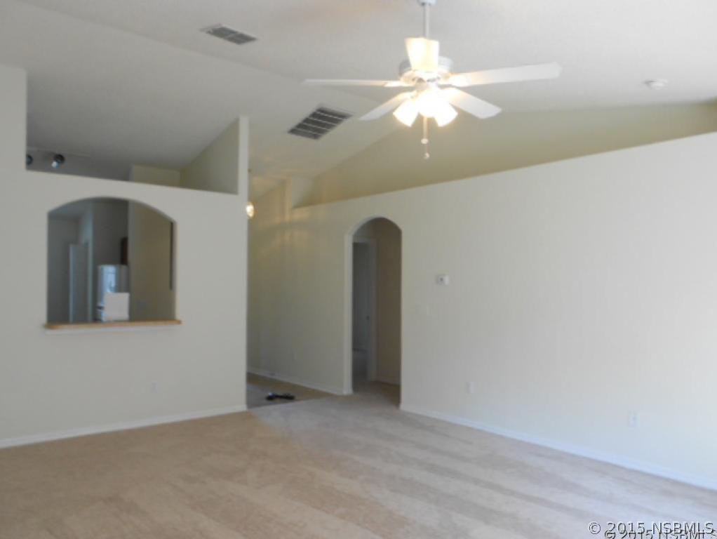 2939 Juniper Dr., Edgewater, FL 32141