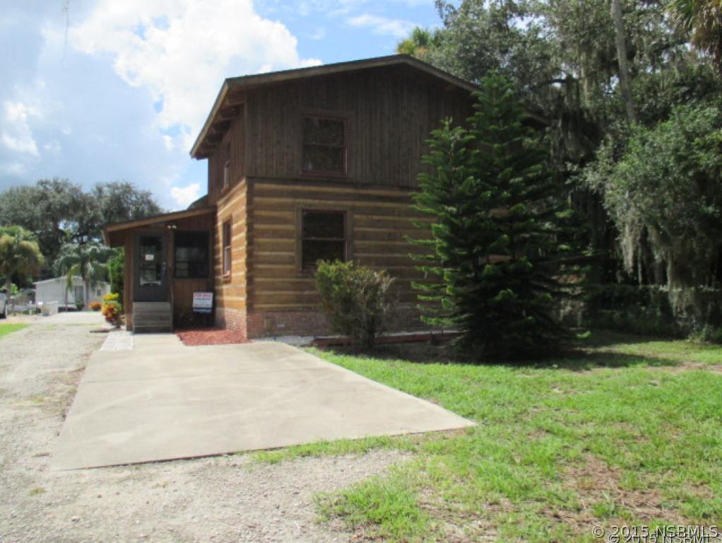 193 Gary Ave., Oak Hill, FL 32759