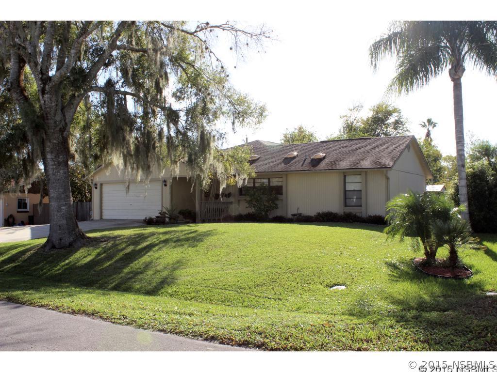 2212 Umbrella Tree Dr., Edgewater, FL 32132