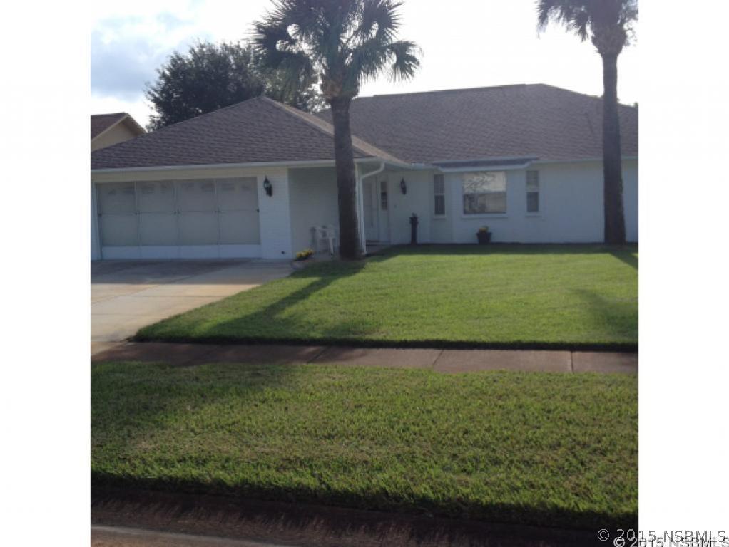 220 Meadow Lake Dr., Edgewater, FL 32141