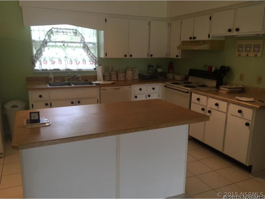 2800 22nd St., Edgewater, FL 32141