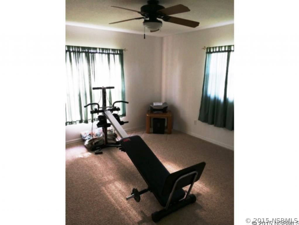 3229 Royal Palm Dr., Edgewater, FL 32141