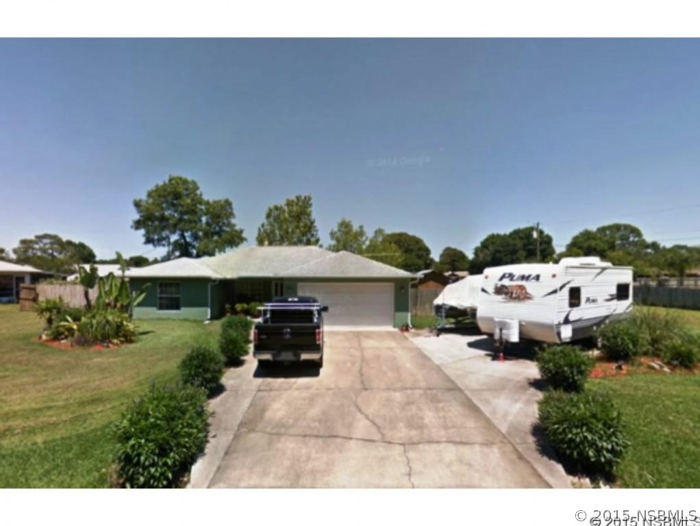 3229 Royal Palm Dr., Edgewater, FL 32141