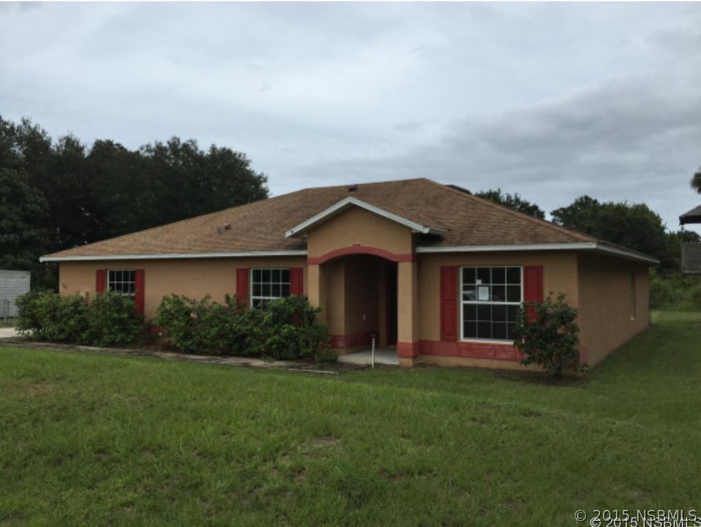 163 Beacon Light Rd., Oak Hill, FL 32759