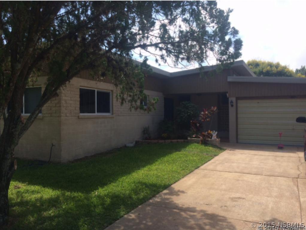 41 Cunningham Dr., New Smyrna Beach, FL 32168