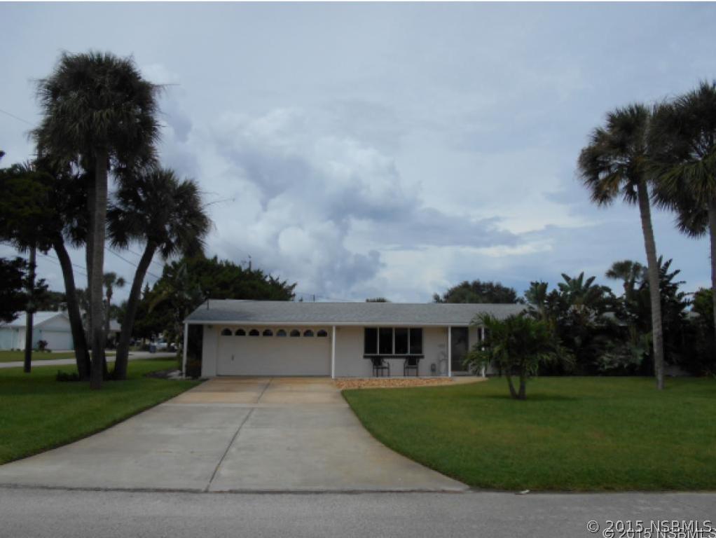 405 Desoto Dr., New Smyrna Beach, FL 32169
