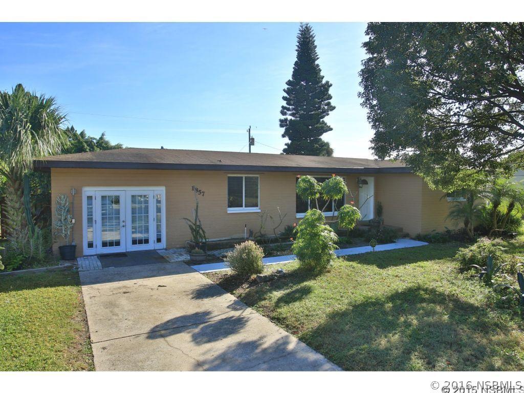 1857 Evergreen Dr., Edgewater, FL 32141