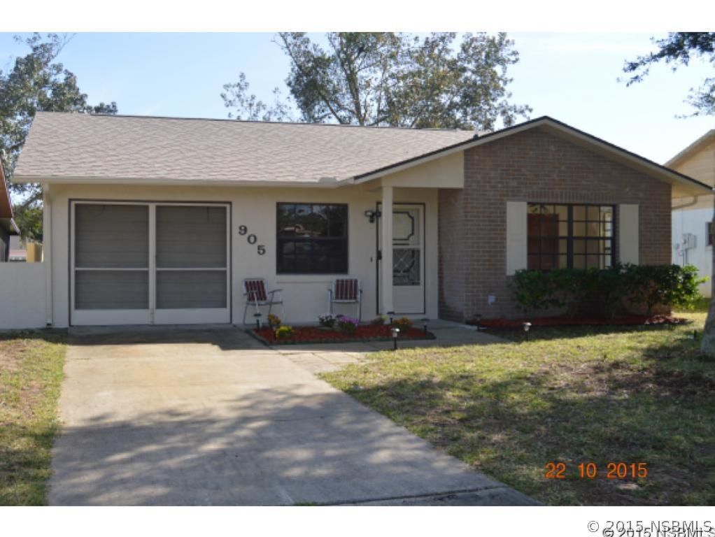 905 Egret Ct., Edgewater, FL 32141