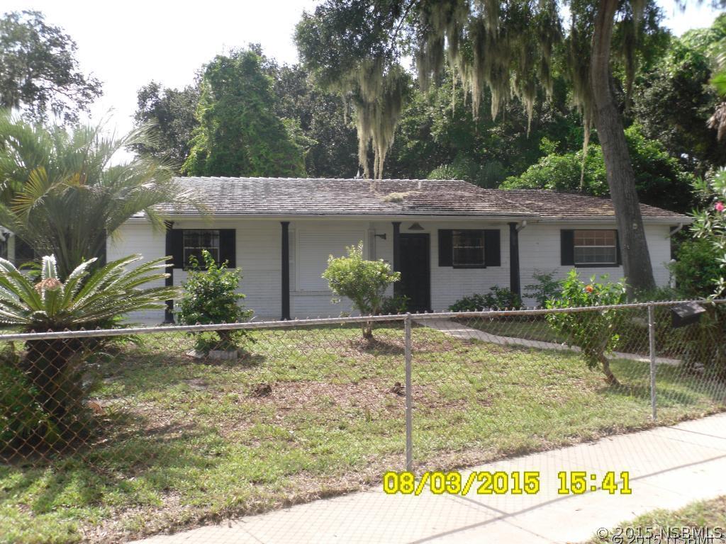 2230 Granada Dr., South Daytona, FL 32119