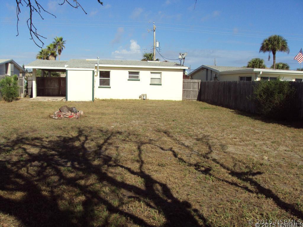 833 E 26th Ave., New Smyrna Beach, FL 32169