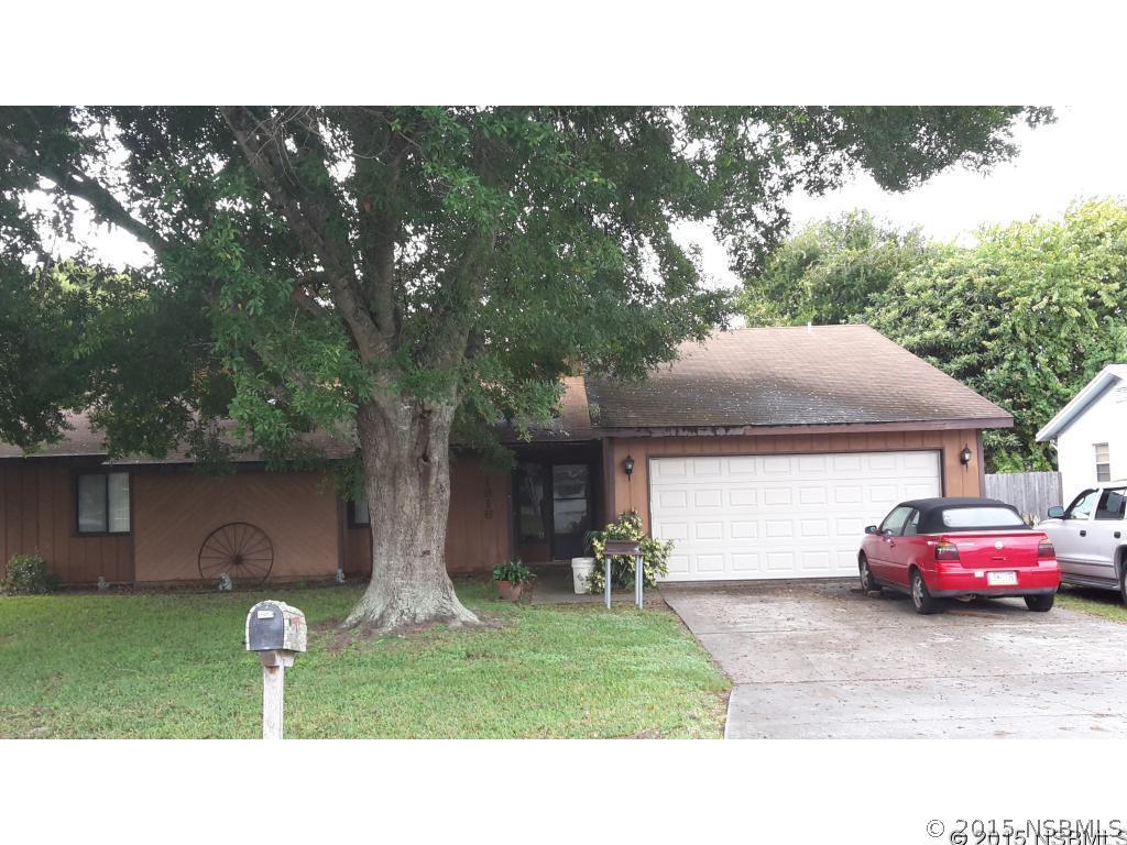 1916 Date Palm Dr., Edgewater, FL 32141