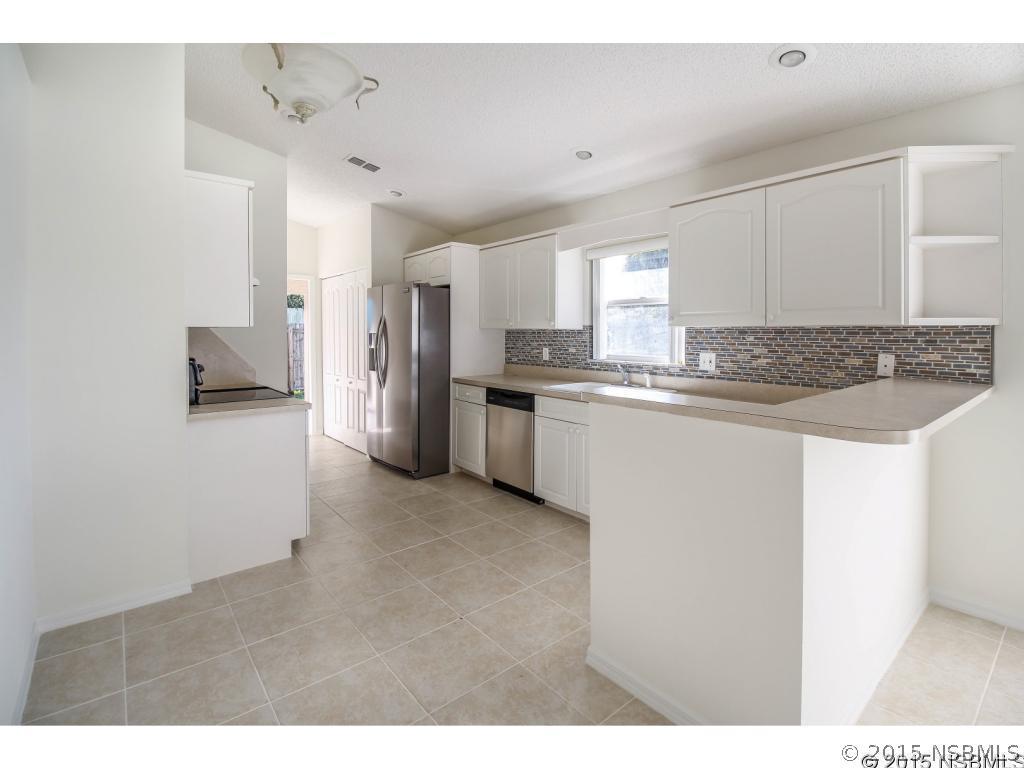 3112 Woodland Dr., Edgewater, FL 32141