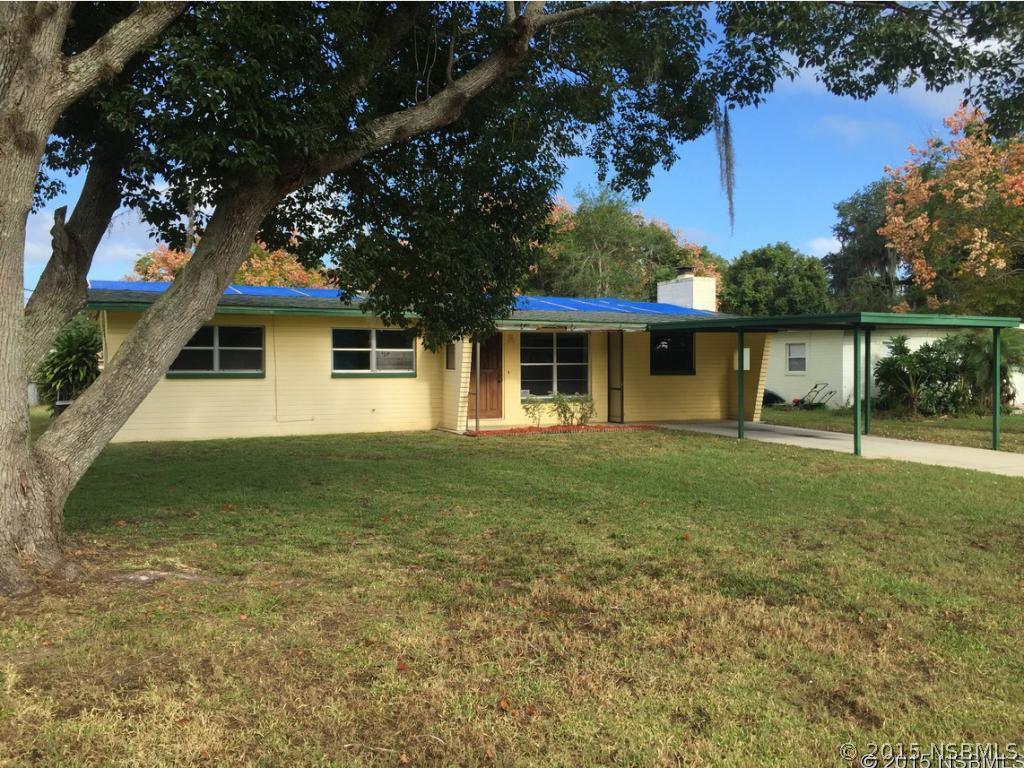709 Phyllis Ave., New Smyrna Beach, FL 32168