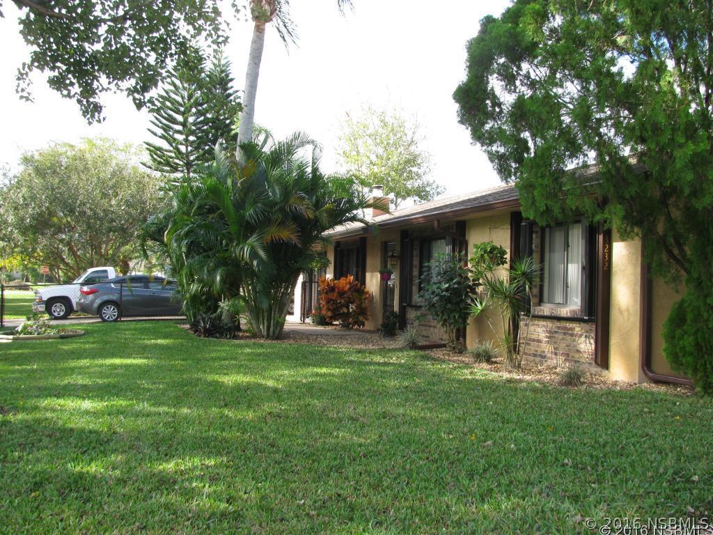 3232 Pine Tree Dr., Edgewater, FL 32141