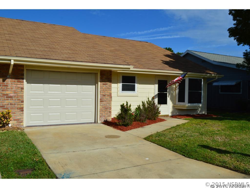 28 Bogey Cir., New Smyrna Beach, FL 32168