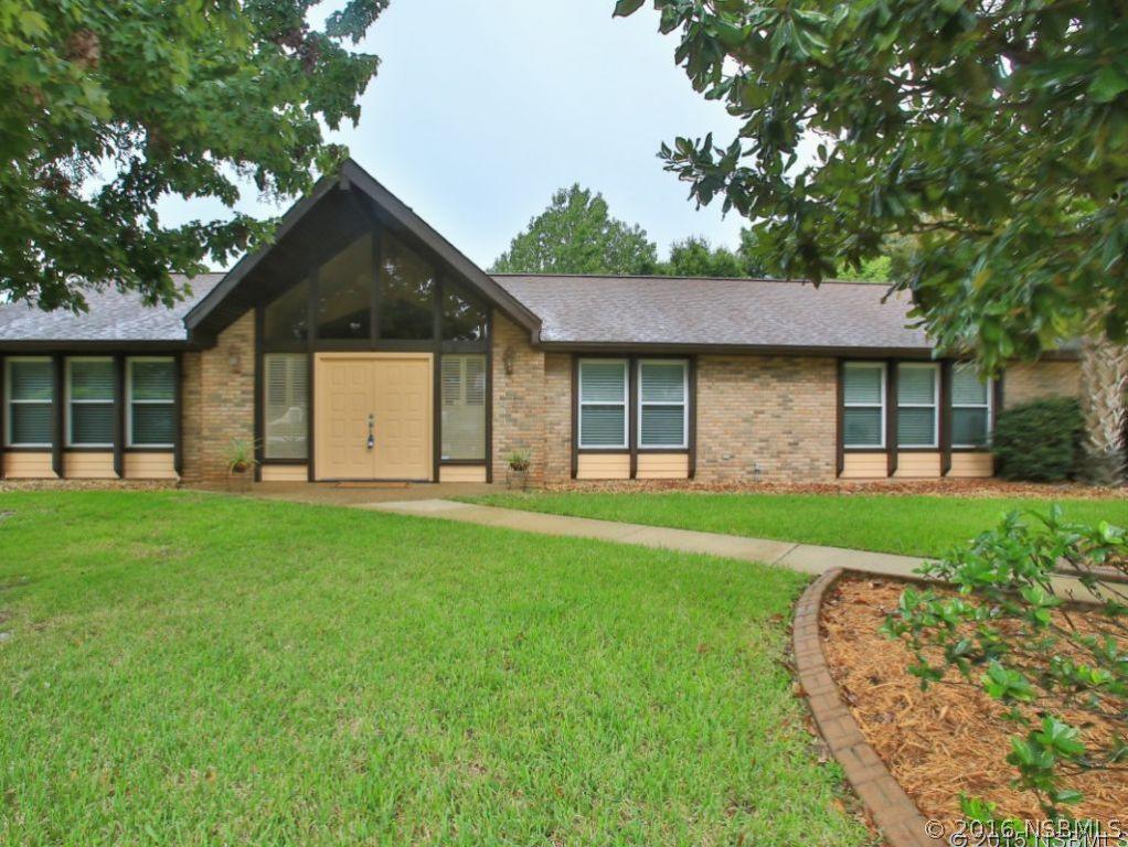 143 Live Oak Ct., New Smyrna Beach, FL 32168