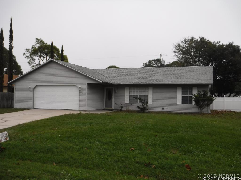 2307 Victory Palm Dr., Edgewater, FL 32141