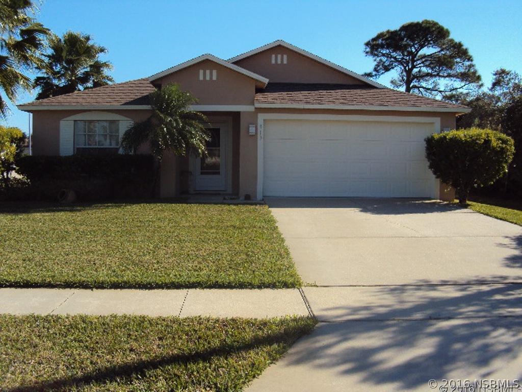 319 Leaning Oak Dr., Edgewater, FL 32141