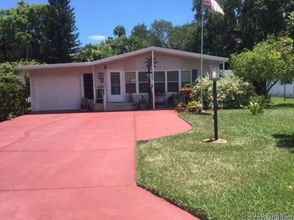 806 Navigators Way, Edgewater, FL 32141