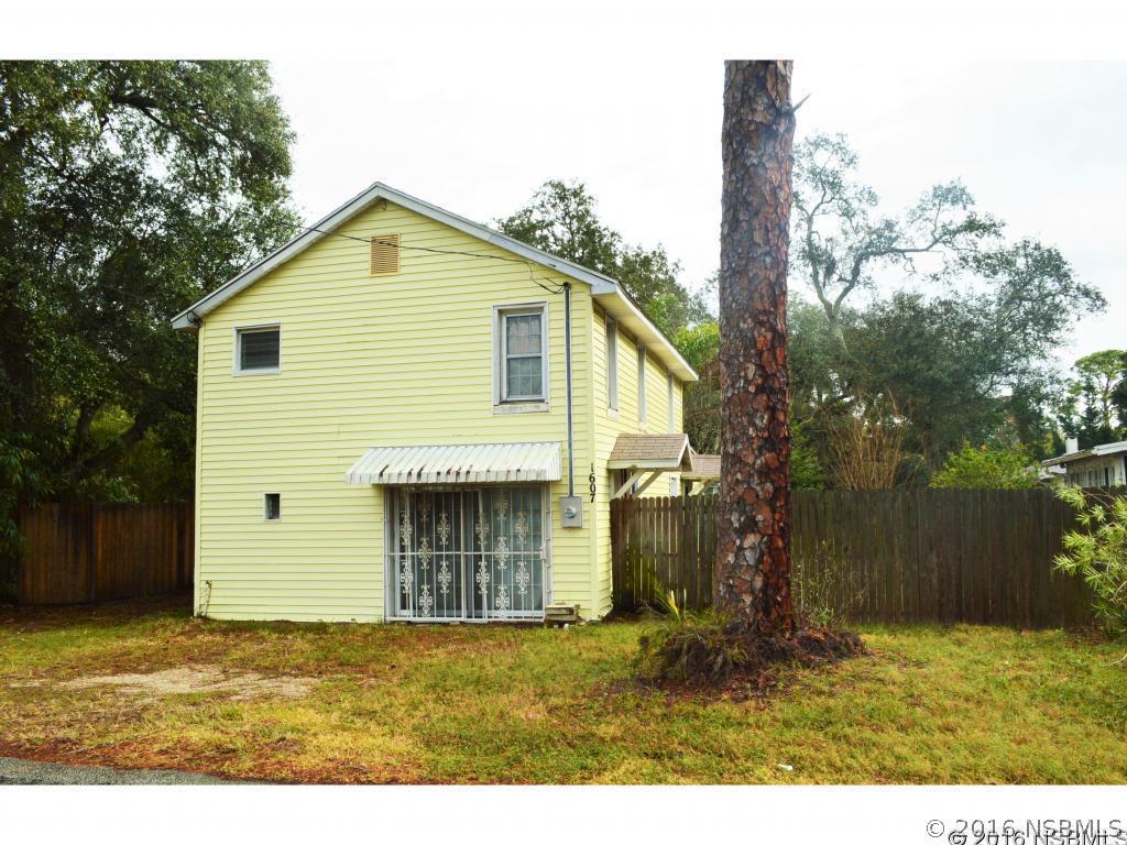 1607 Daytona Ave., Holly Hill, FL 32117