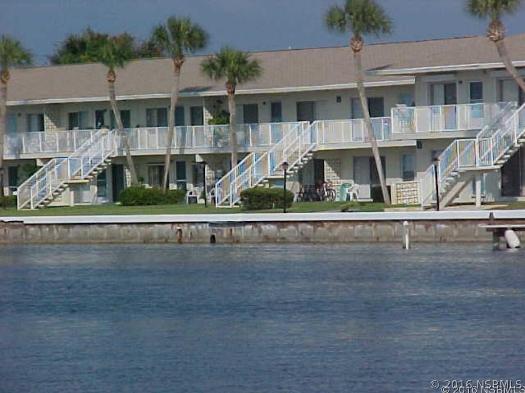 335 N Causeway #H4, New Smyrna Beach, FL 32169