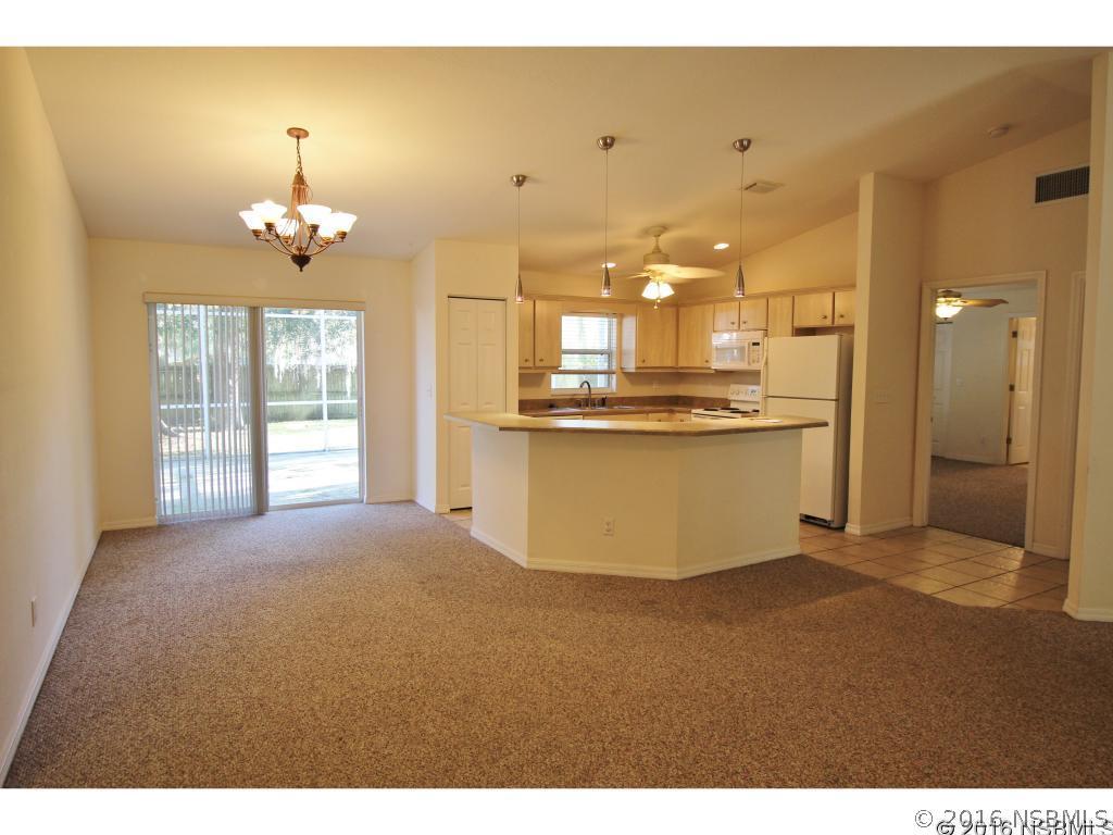 2917 Tamarind Dr., Edgewater, FL 32141