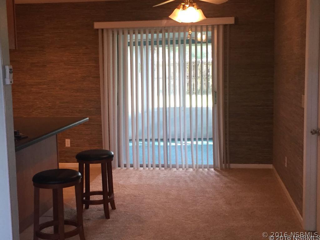 2512 Travelers Palm Dr., Edgewater, FL 32141