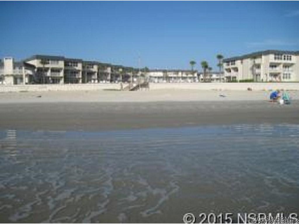 4841 Saxon Dr. #E102, New Smyrna Beach, FL 32169