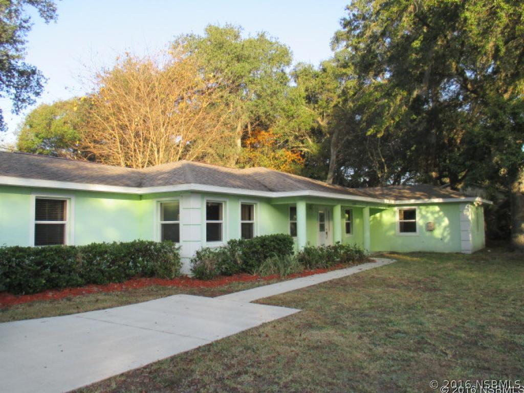 1422 Mango Tree Dr., Edgewater, FL 32132