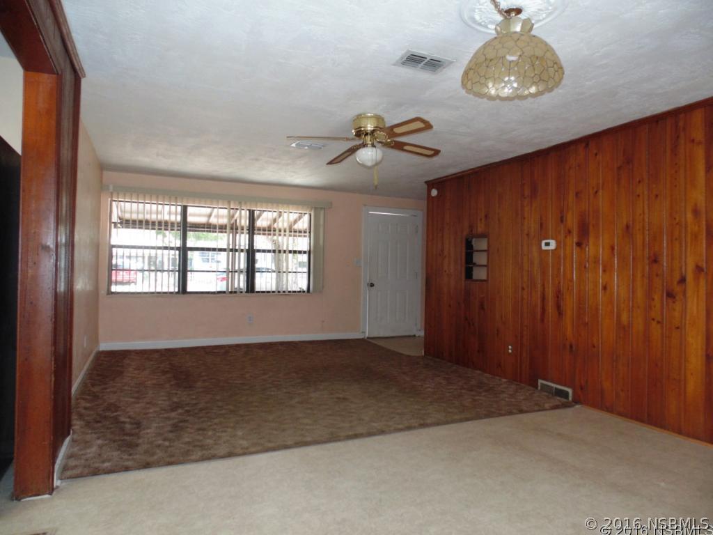 430 Perdita St., Edgewater, FL 32132