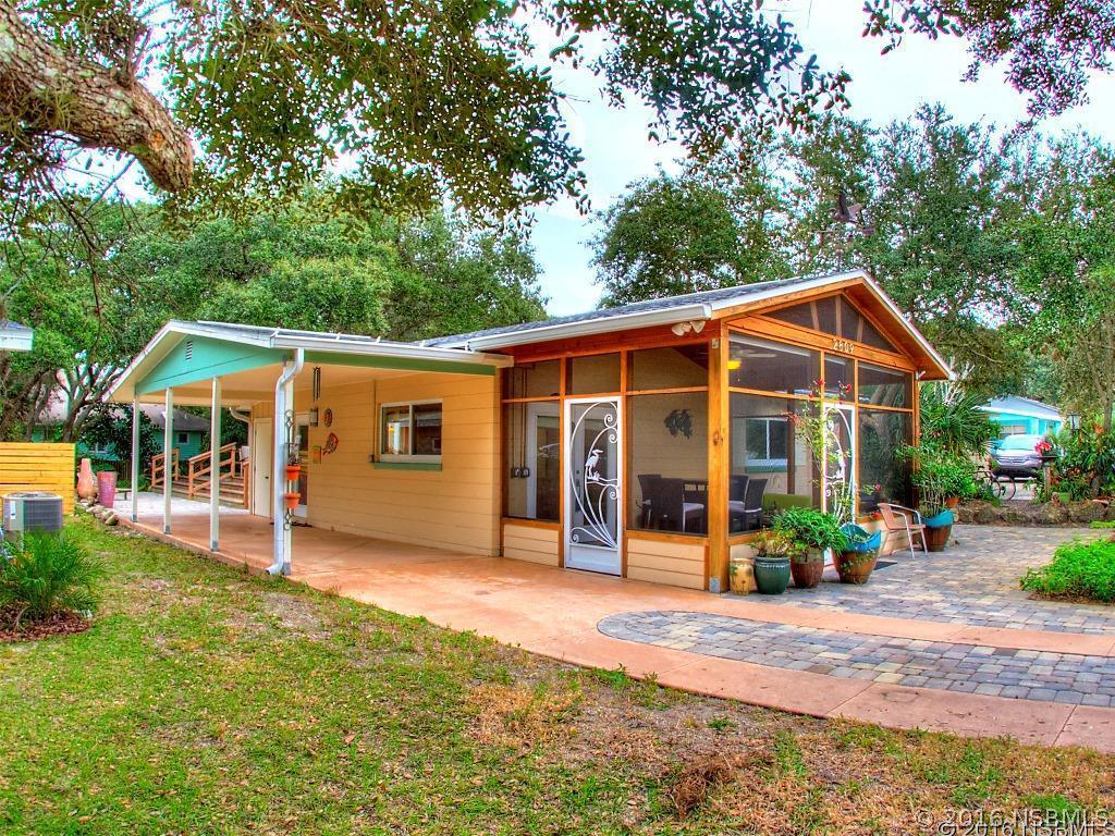 2809 Saxon Dr., New Smyrna Beach, FL 32169