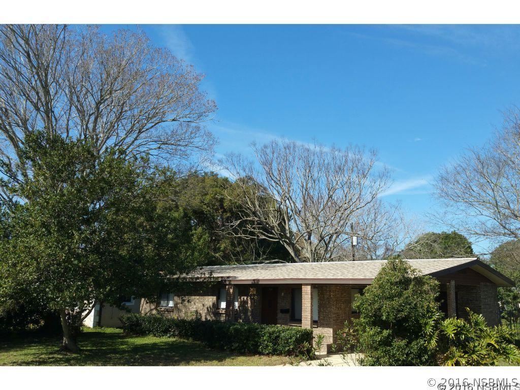 704 Largo Way, South Daytona, FL 32119