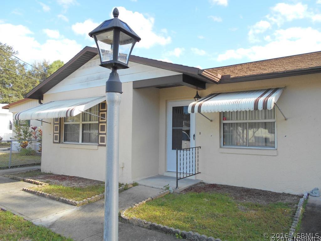 144 Charles St., Edgewater, FL 32141