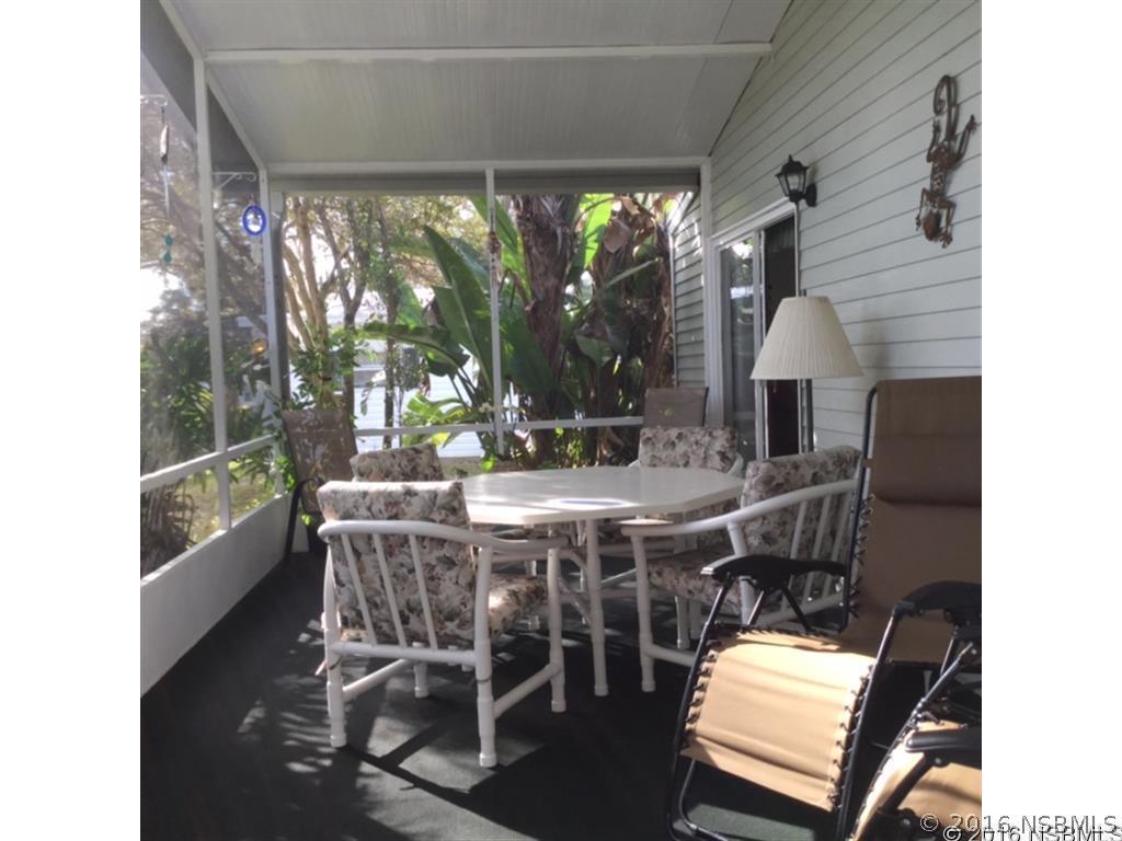 211 Schooner Ave., Edgewater, FL 32141