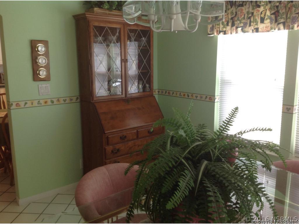 812 Starboard Ave., Edgewater, FL 32141