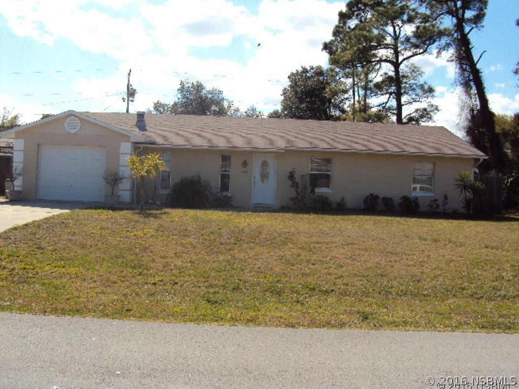 2426 Travelers Palm Dr., Edgewater, FL 32141