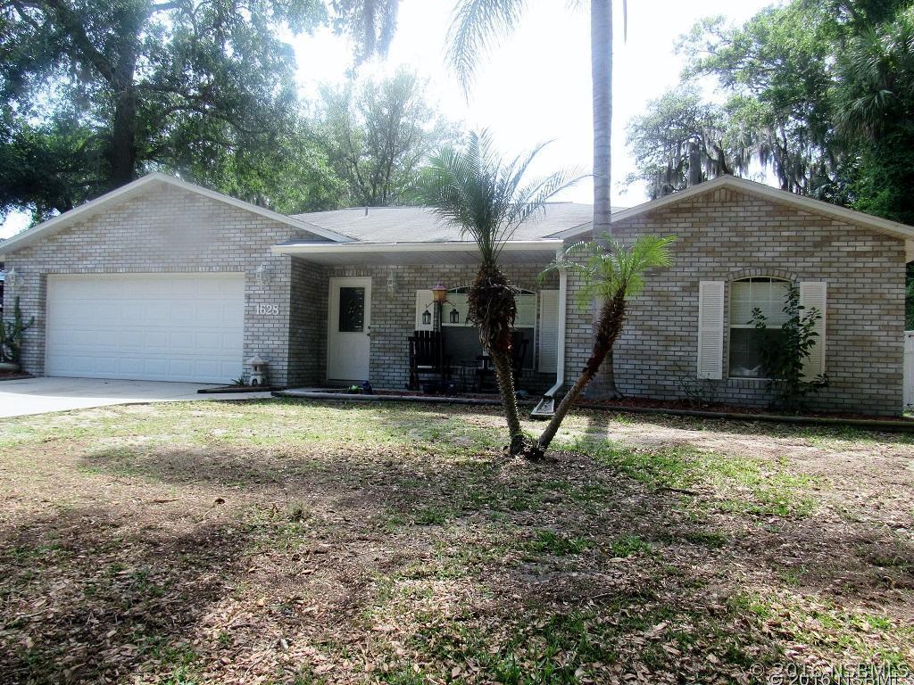 1628 Queen Palm Dr., Edgewater, FL 32132