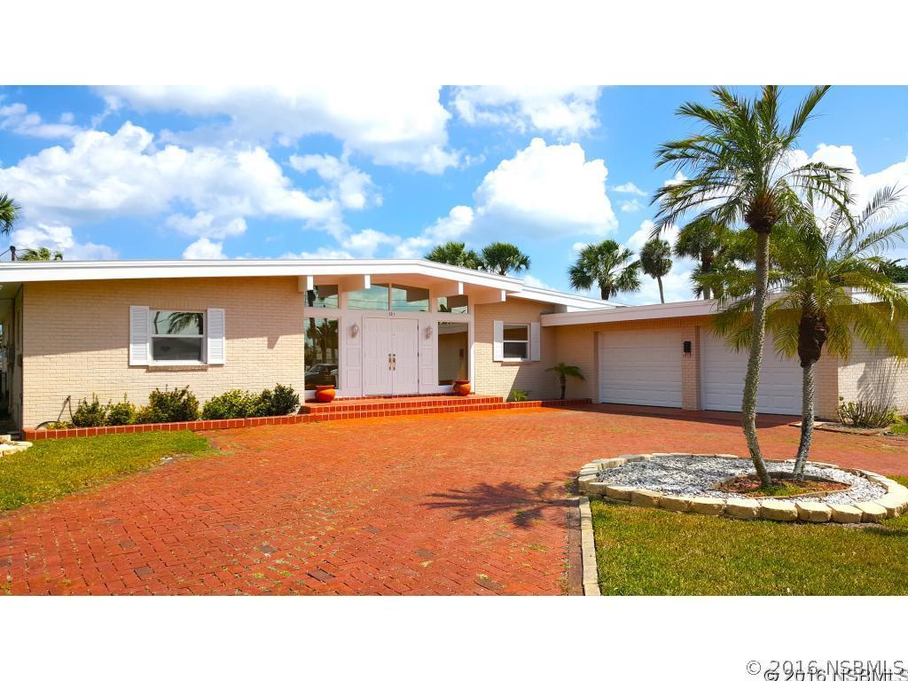 121 Nautical Dr., South Daytona, FL 32119