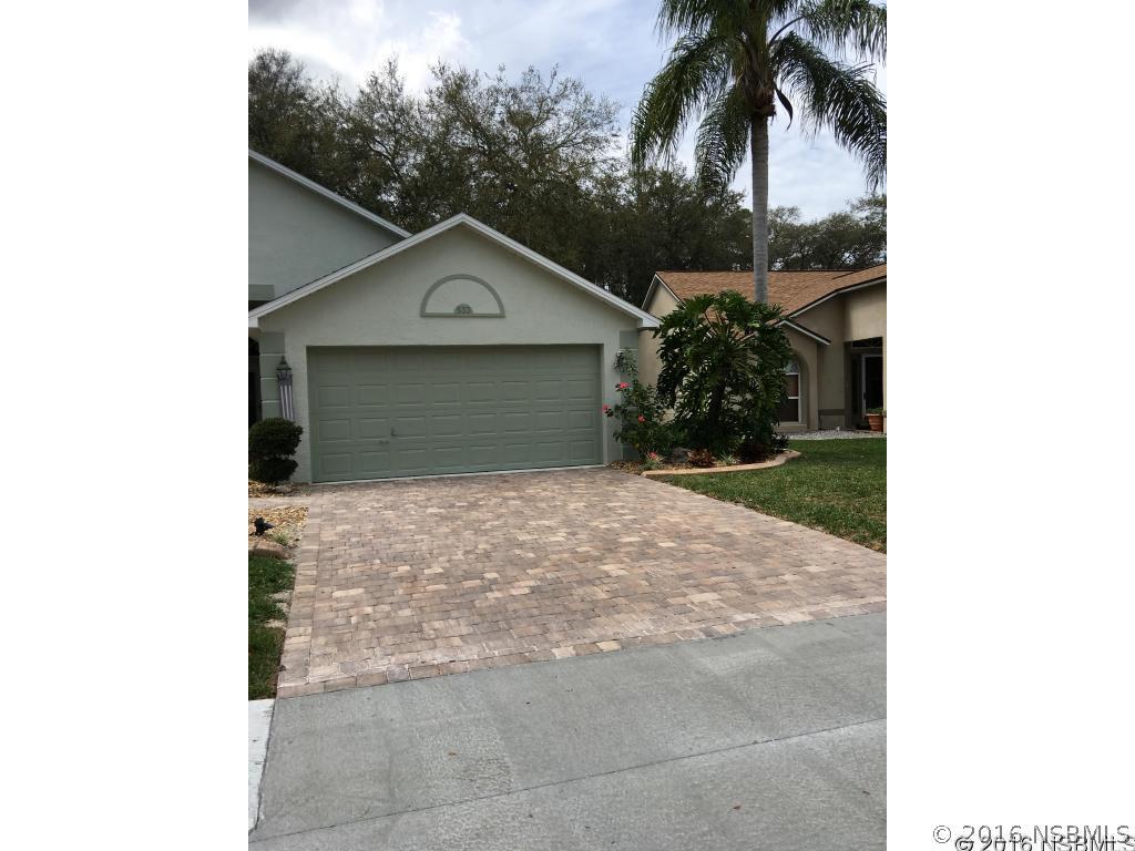 533 Cedaredge Dr., New Smyrna Beach, FL 32168